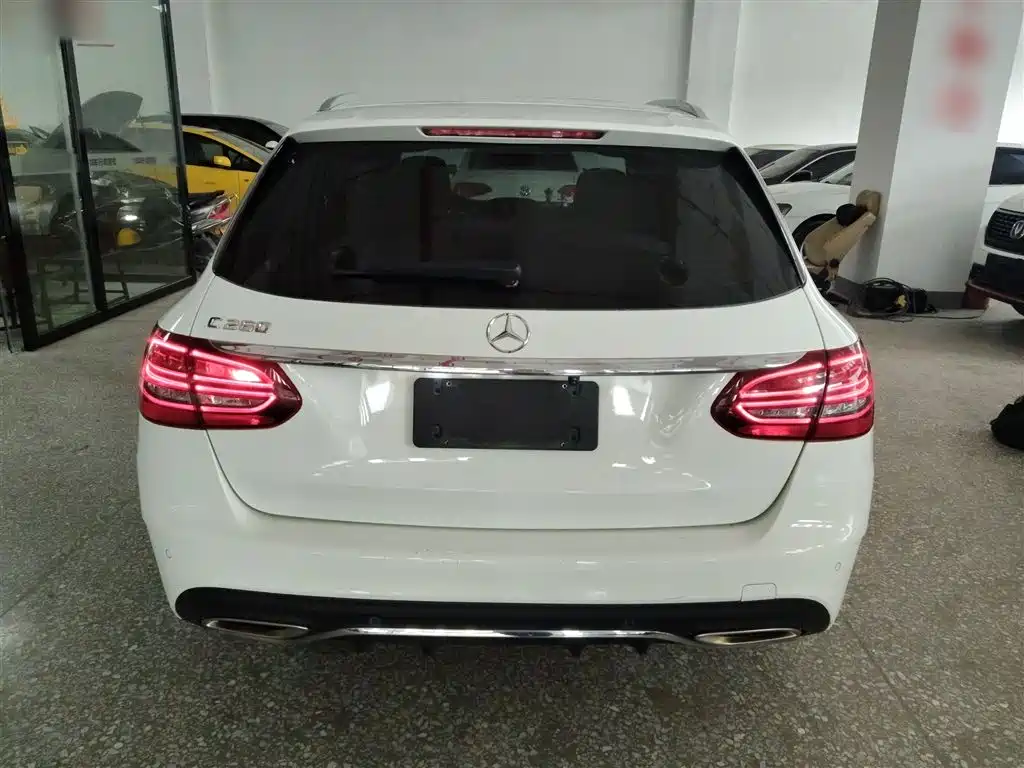 MERCEDES-BENZ CLASS C (IMPORTED)