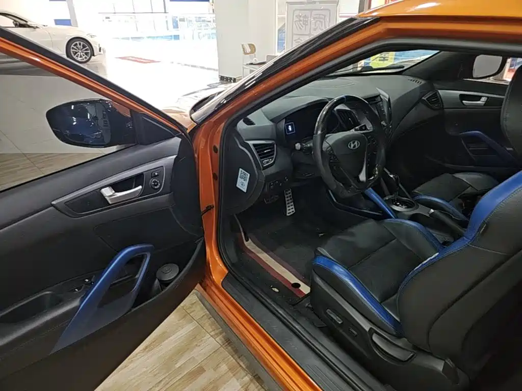 Hyundai Veloster 2016 2015 1.6T Automatic Luxury Edition