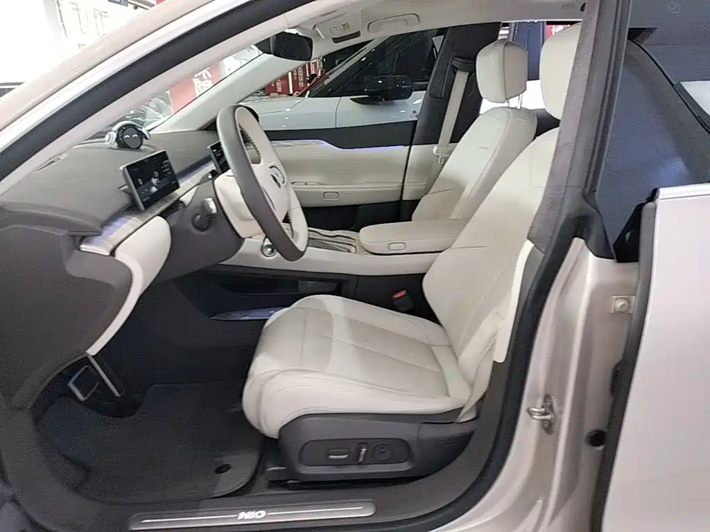 NIO ET7 2024 2024 75kWh Executive Edition