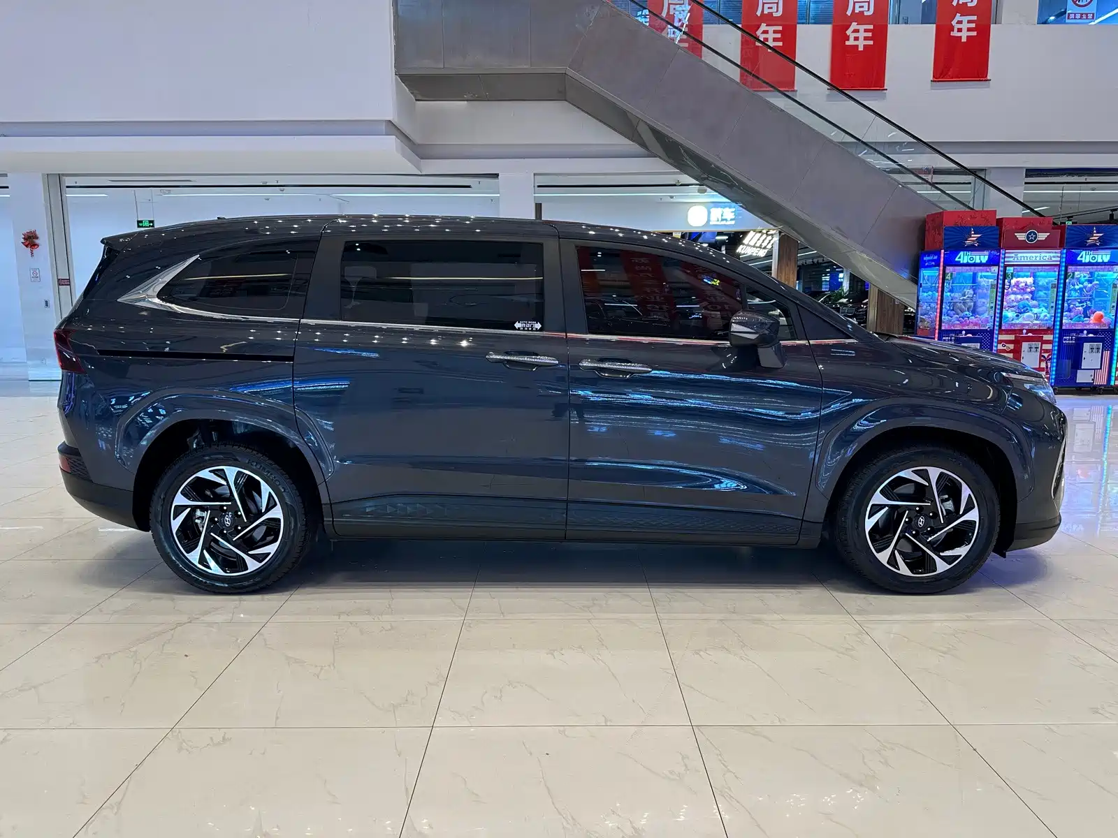 Фото 8 - Hyundai Custo