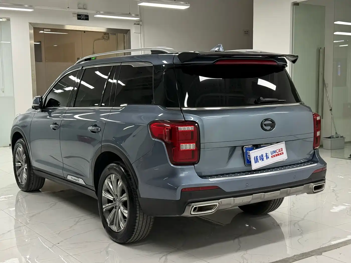 GAC Trumpchi Trumpchi GS8 2020 Model 390T FWD Premium (7-seater) фото 4