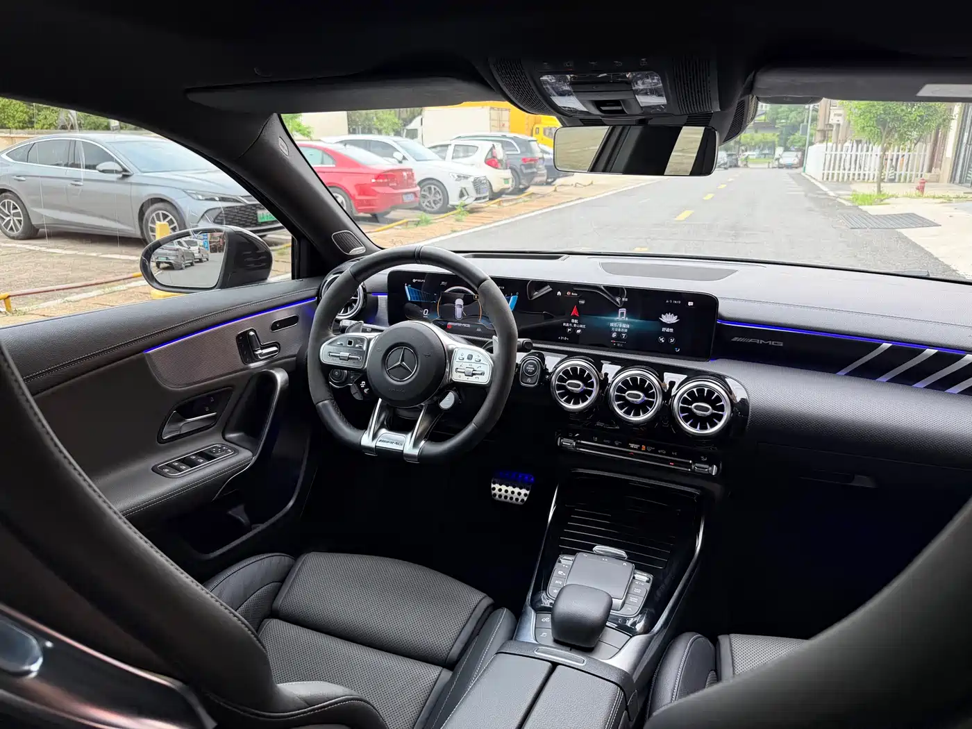 Mercedes-Benz A-Class AMG (Import) 2020 Facelift AMG A 45 4MATIC+ фото 9