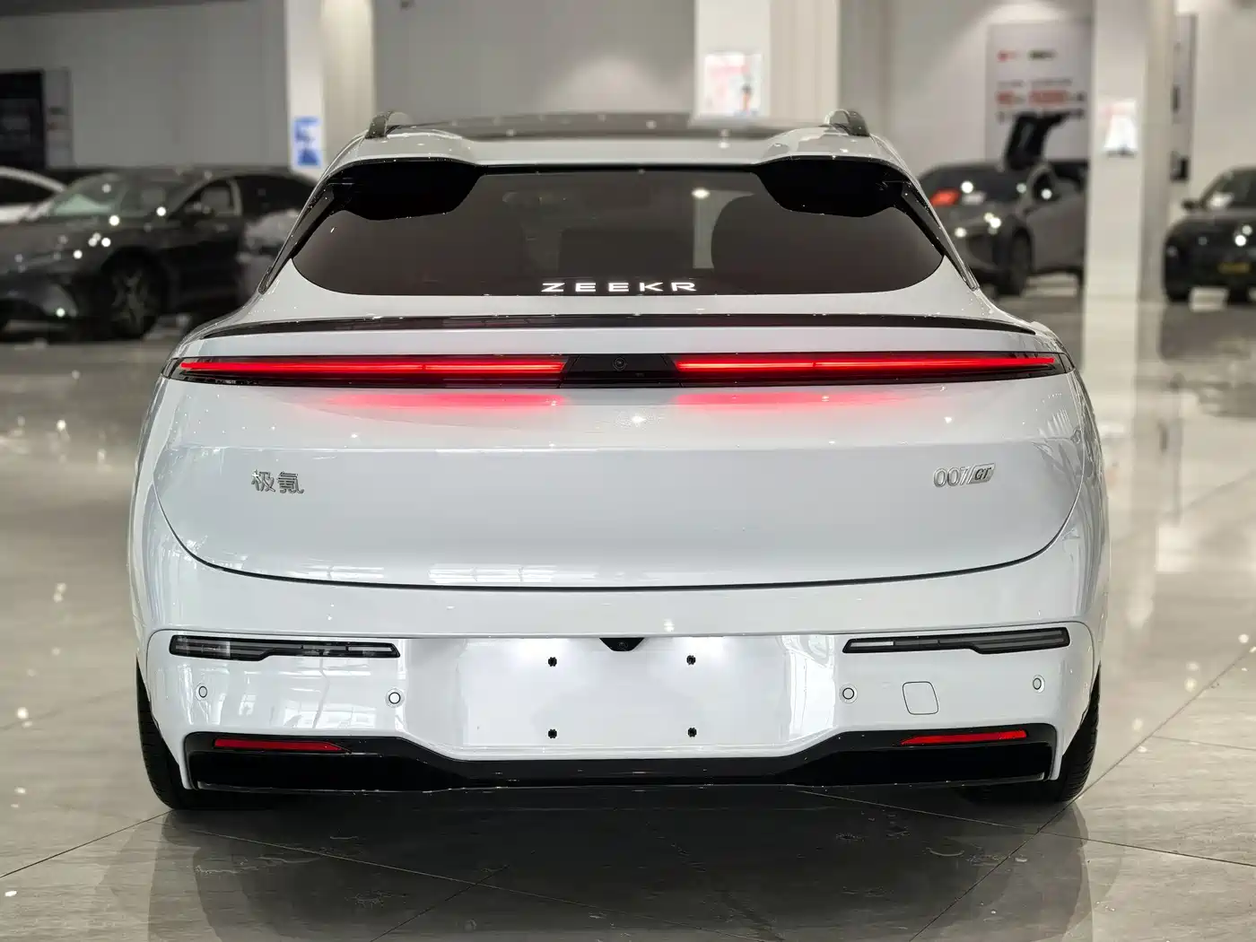 ZEEKR EXTREME KRYPTON 007GT