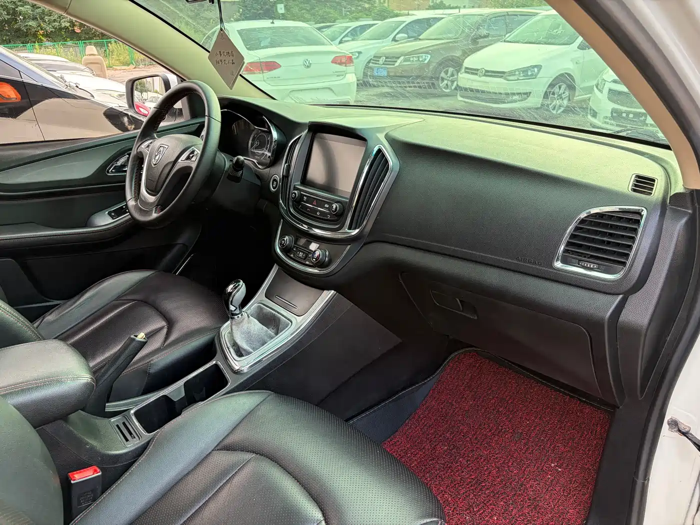 Baojun 560 2016 2015 1.8L Manual Luxury
