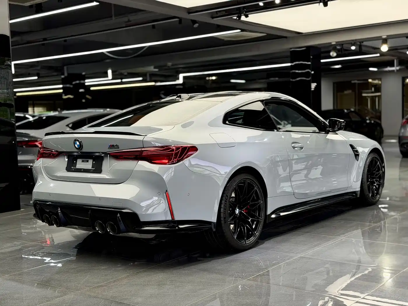 BMW M4 2025 2024 BMW M4 Coupe M xDrive Competition