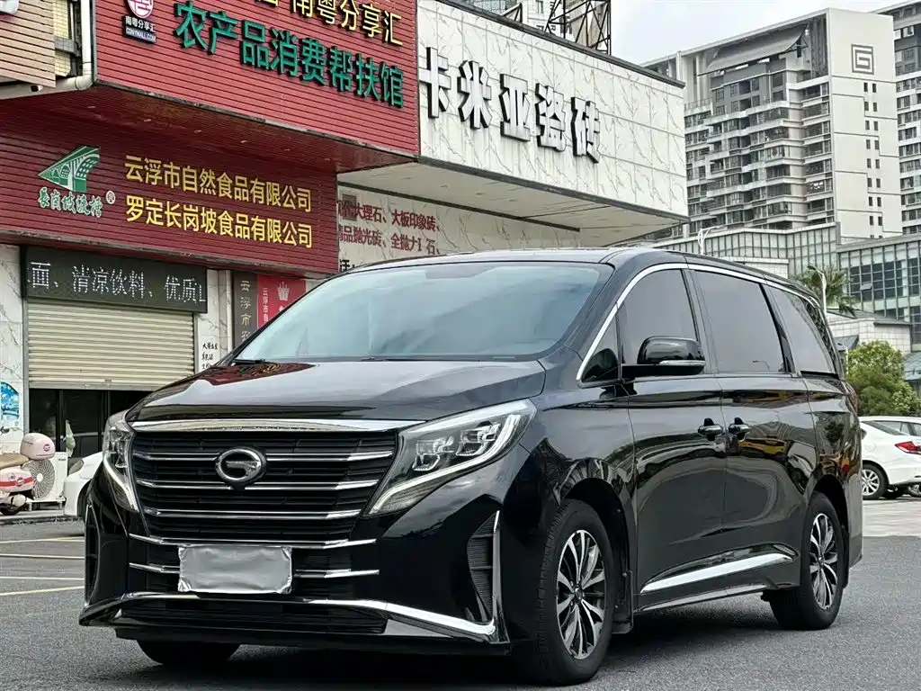 GAC TRUMPCHI M8
