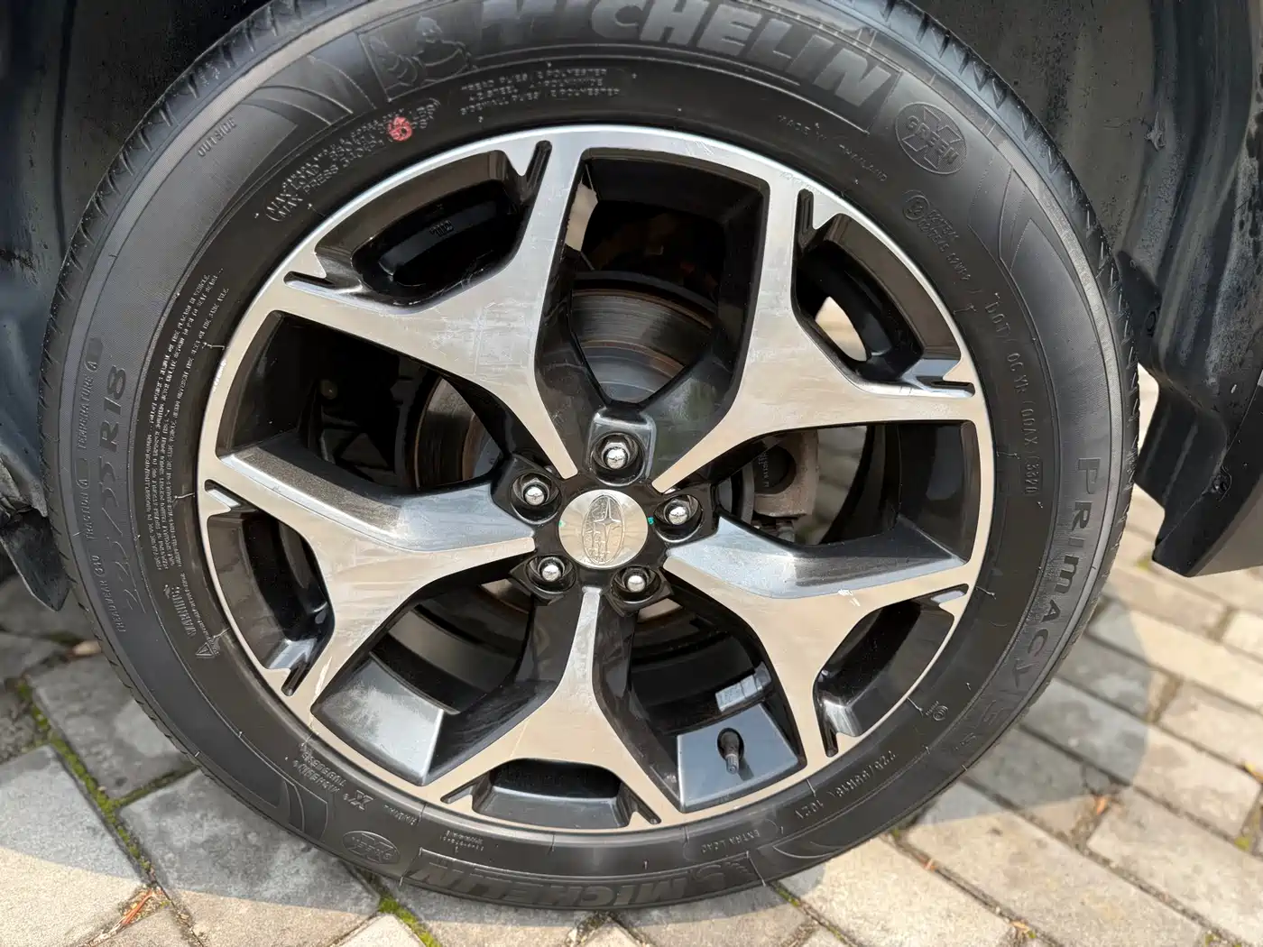 Subaru Forester 2015 2.0i Special Commemorative Edition фото 11