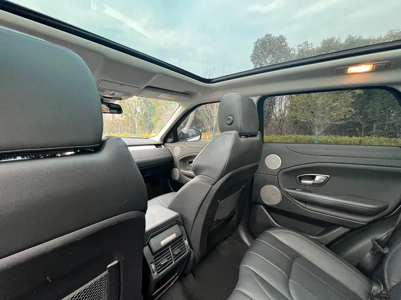 Land Rover Range Rover Evoque 2018 240PS SE Smart Edition фото 8