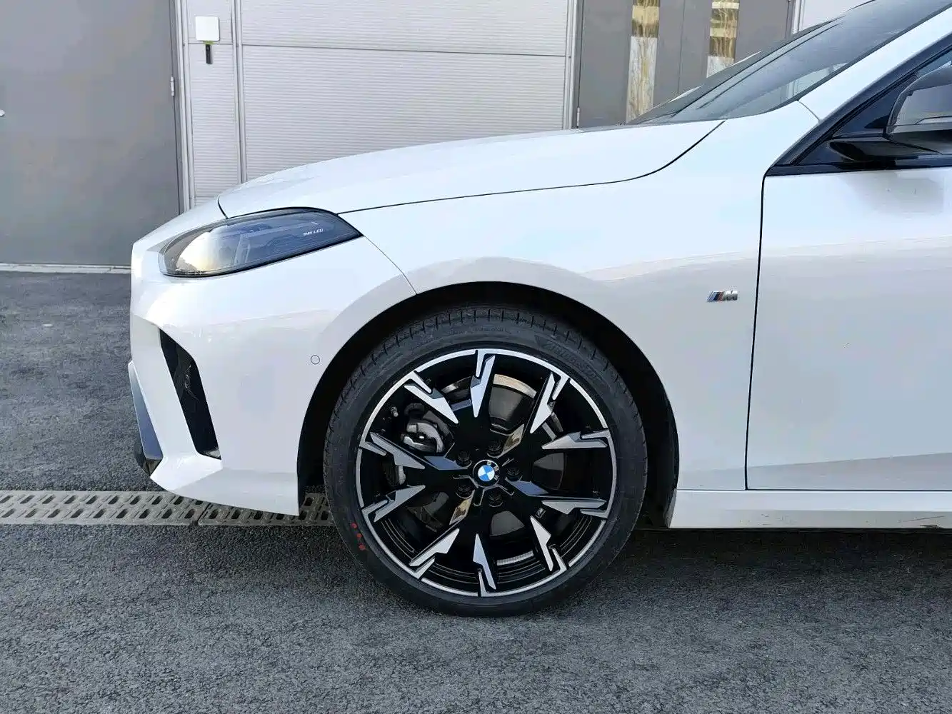 BMW 2 Series 2025 225L M Sport Moonlight Package фото 7