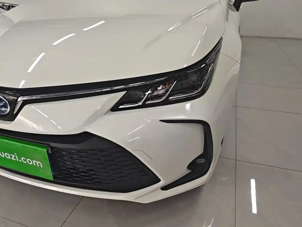 Toyota Corolla 2024 2023 1.8L Smart Hybrid Dual Engine Pioneer Edition