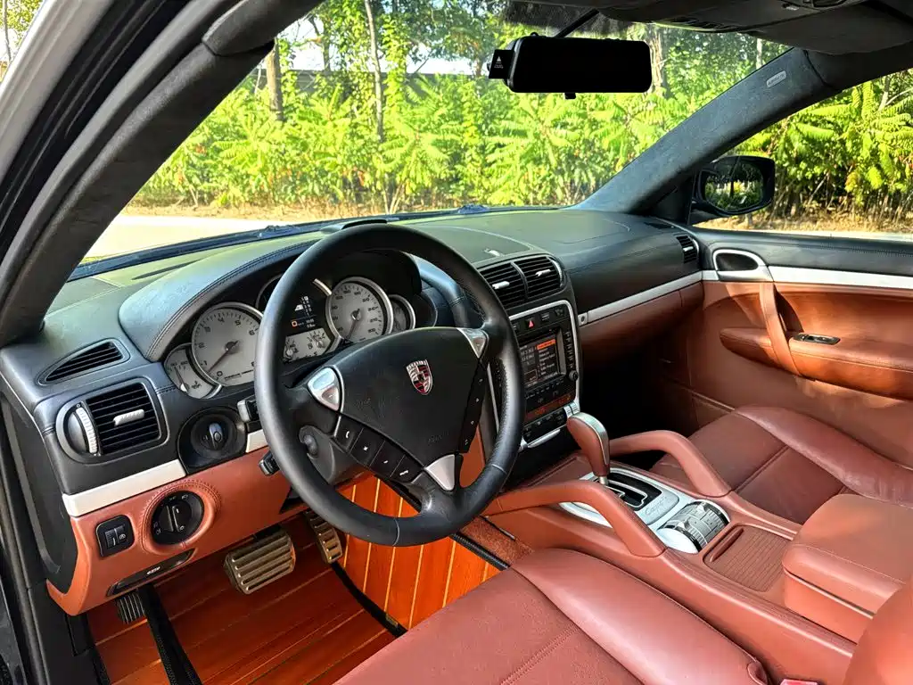 Фото 7 - Porsche Cayenne