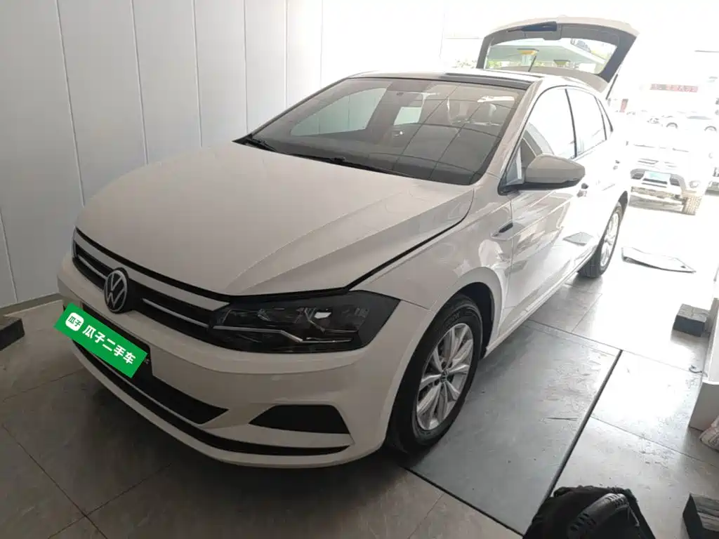Volkswagen Polo 2021 Plus 1.5L Automatic Colorful Tech Edition