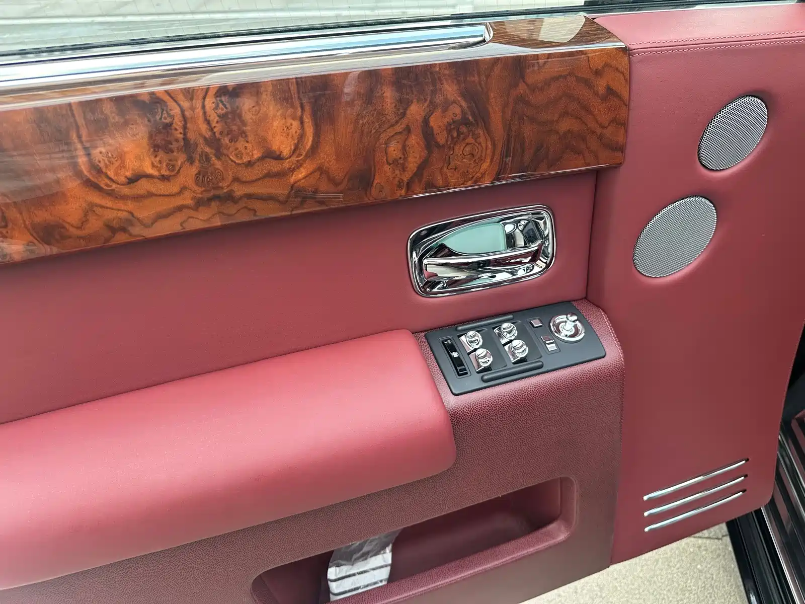 Фото 15 - Rolls-Royce Phantom
