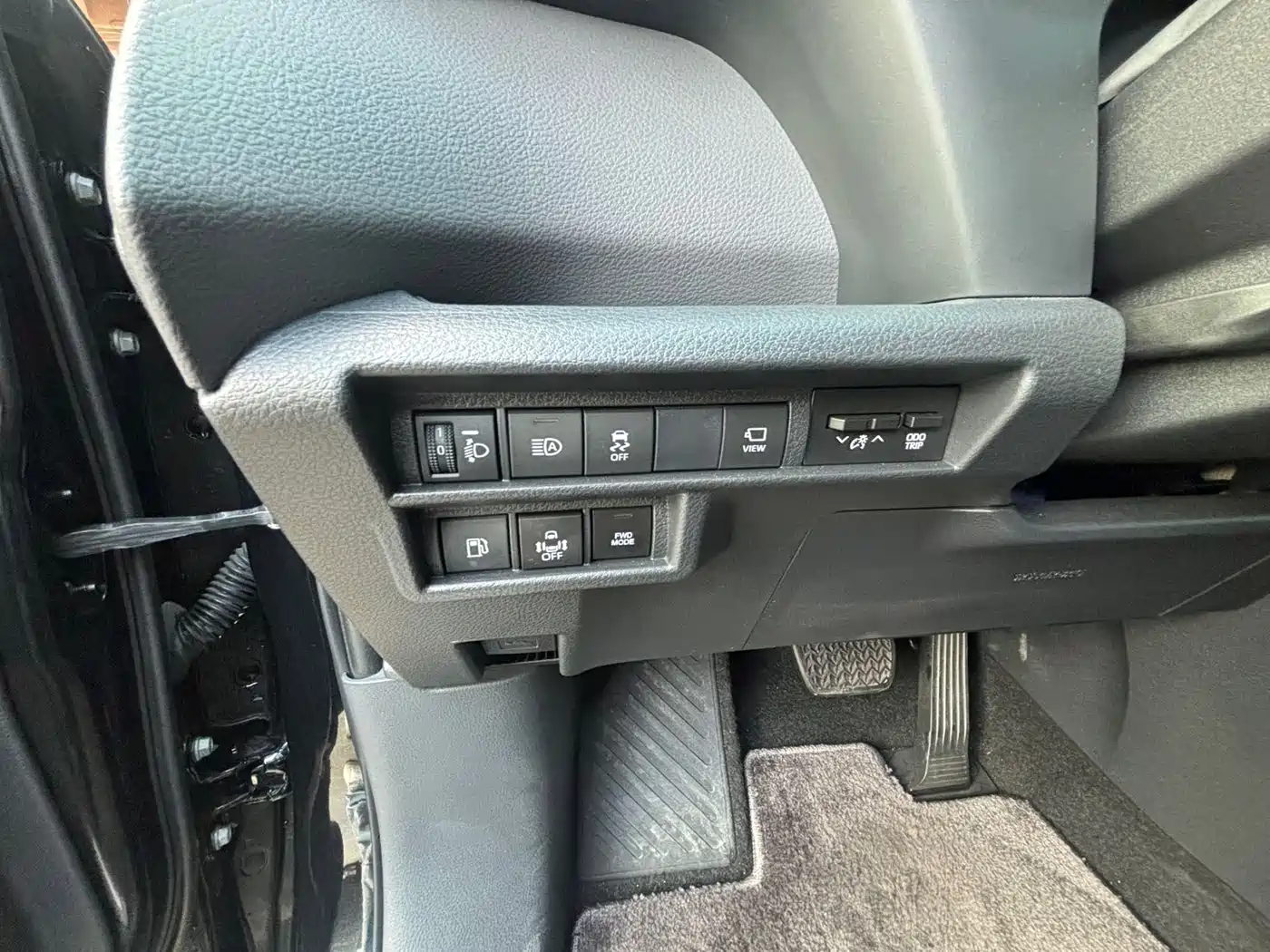 Toyota Sienna 2023 2.5L Hybrid Premium Edition фото 19