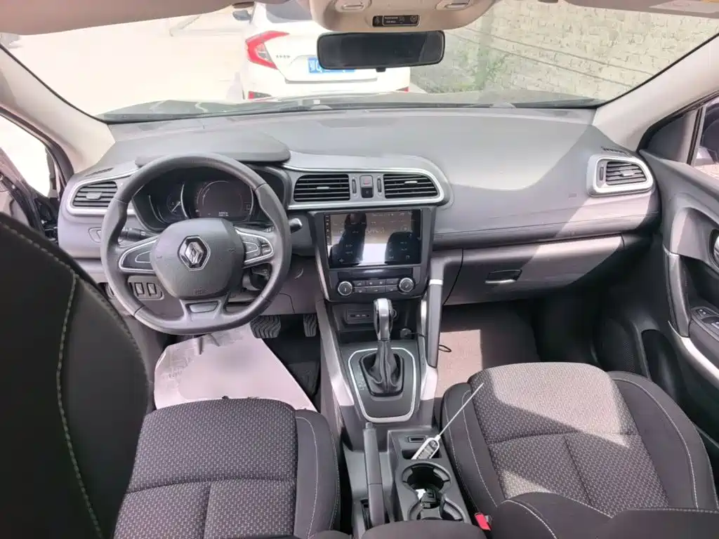 صورة 10 - Renault Kadjar