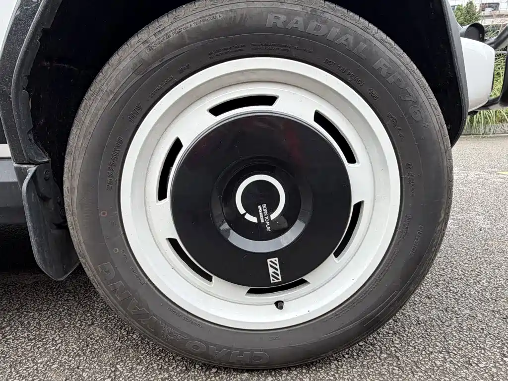 iCAR V23 2025