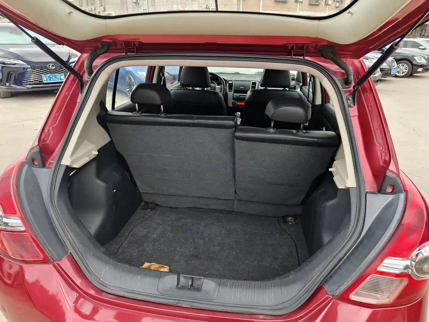 Nissan Tiida 2009 2008 1.6L Automatic Smart