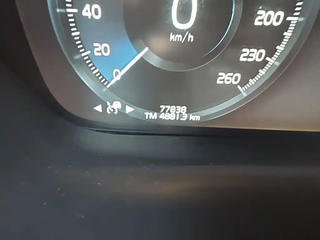 Фото 5 - Volvo XC60