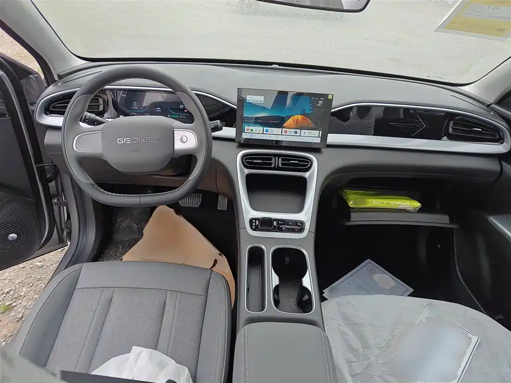 Geely Galaxy Starry Wish 2026 Edition 310km Youth Version фото 10