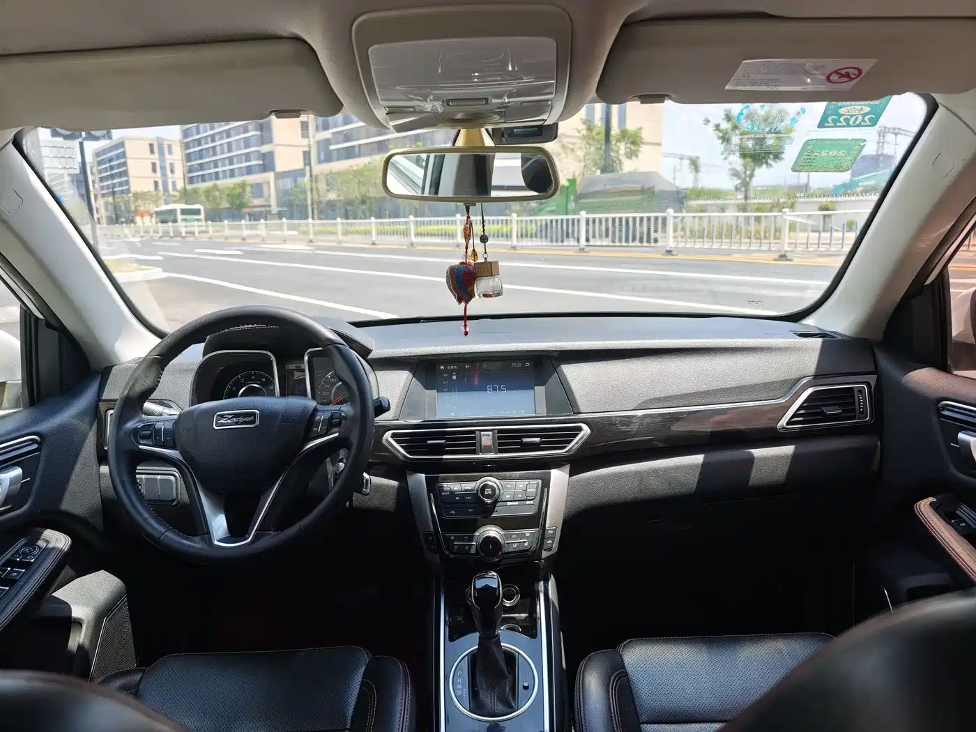 Zotye Damai X5 2016 2017 Model Classic 1.5T CVT Prestige
