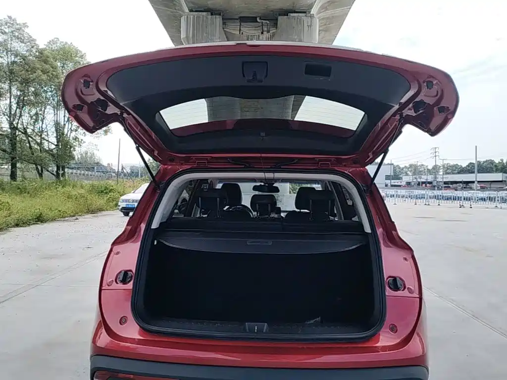 Baojun 530 2018 2018 Model 1.5T DCT Flagship (China V)
