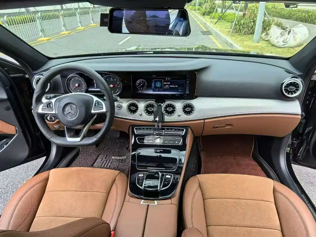 Mercedes-Benz E-Class 2017 E 300 Sport фото 6