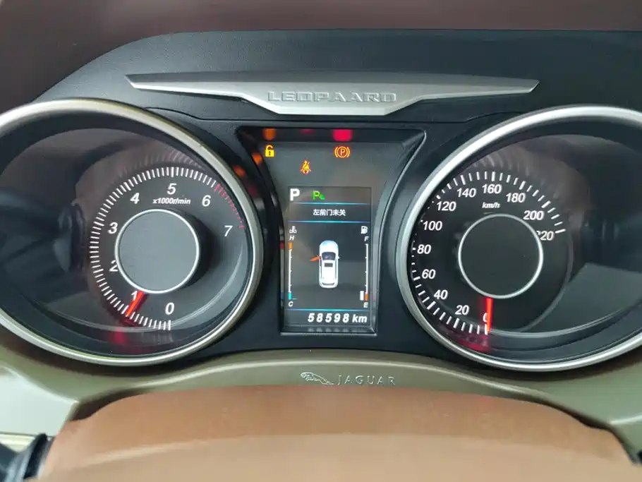 Leopaard CS10 2019 2017 Model 2.0T Automatic Luxury Edition