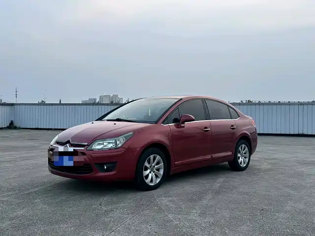  Citroën C-Quatre 2011 Sedan 1.6L Automatic Champion Edition