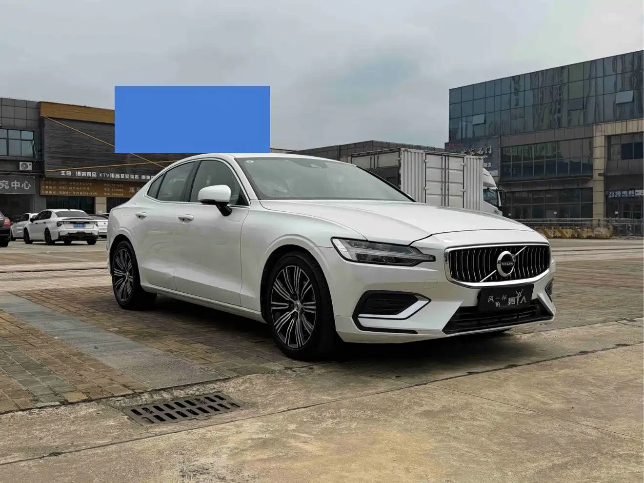 Фото 3 - Volvo S60