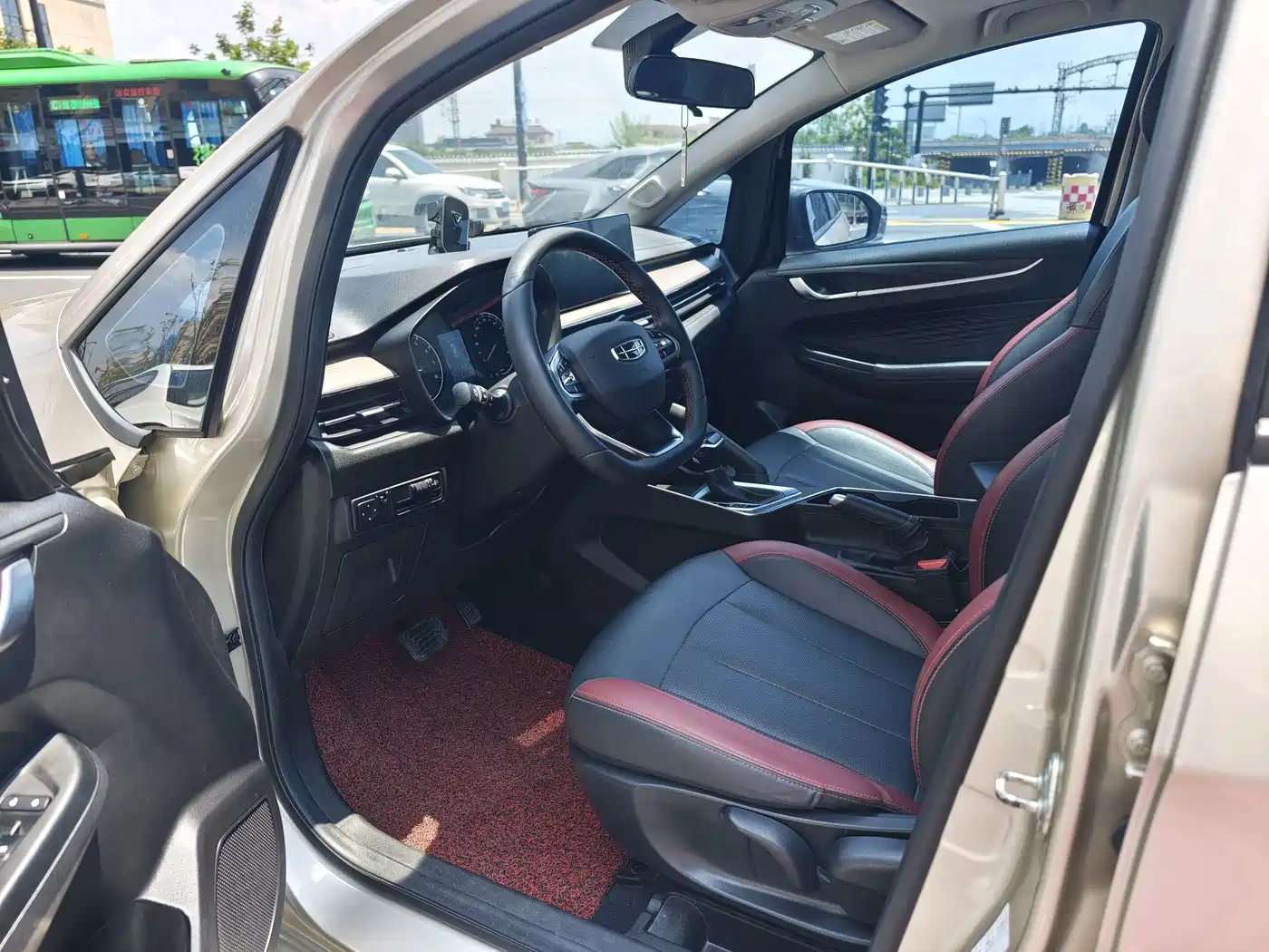 Geely Vision X3 2022 2021 PRO 1.5L CVT Premium