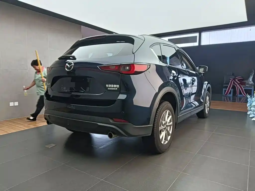 Фото 7 - Mazda CX-5