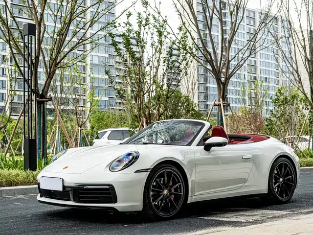 Porsche 911 Carrera Cabriolet 3.0T