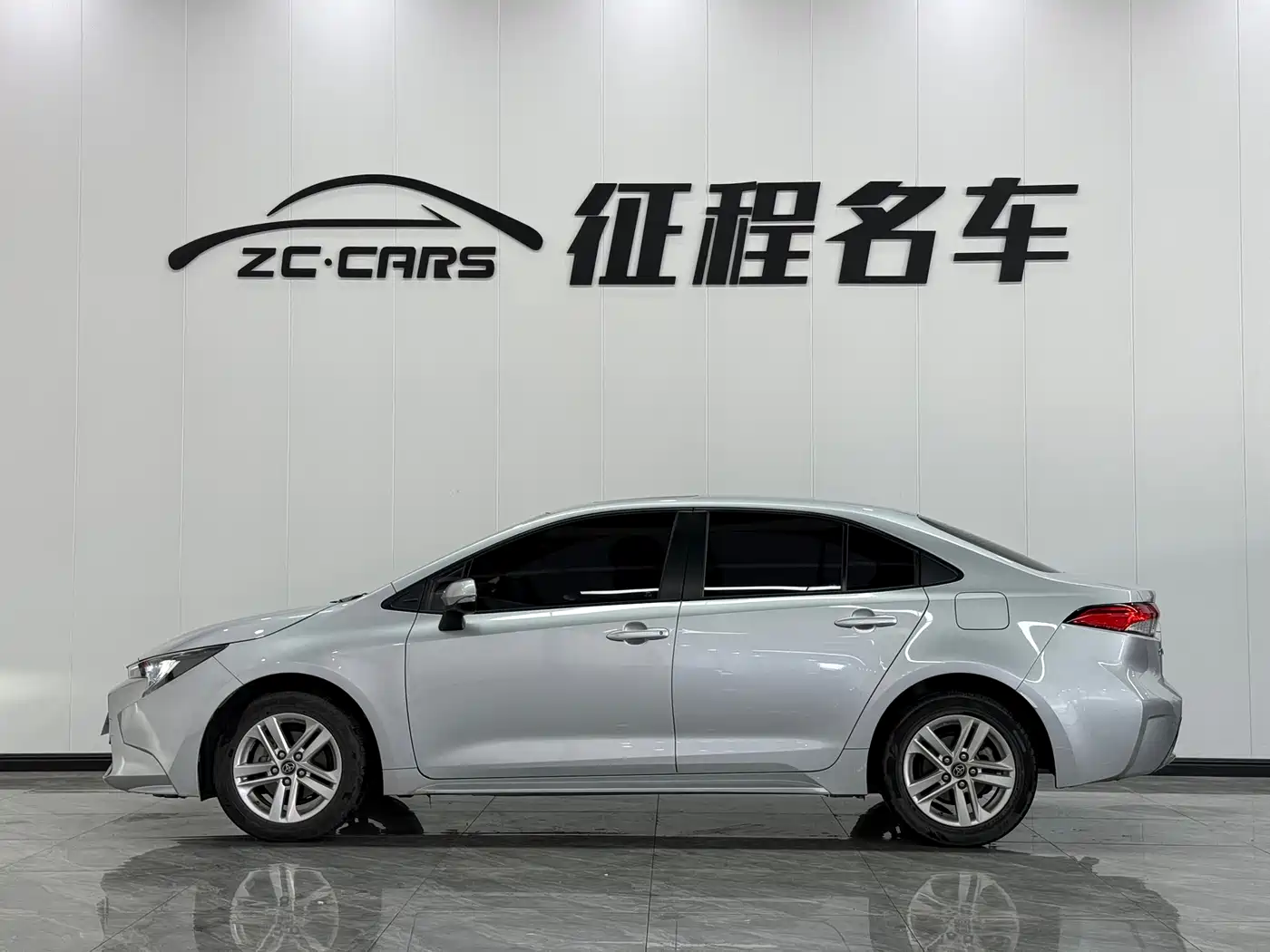 Toyota Levin 2019 185T CVT Luxury Edition China V фото 3