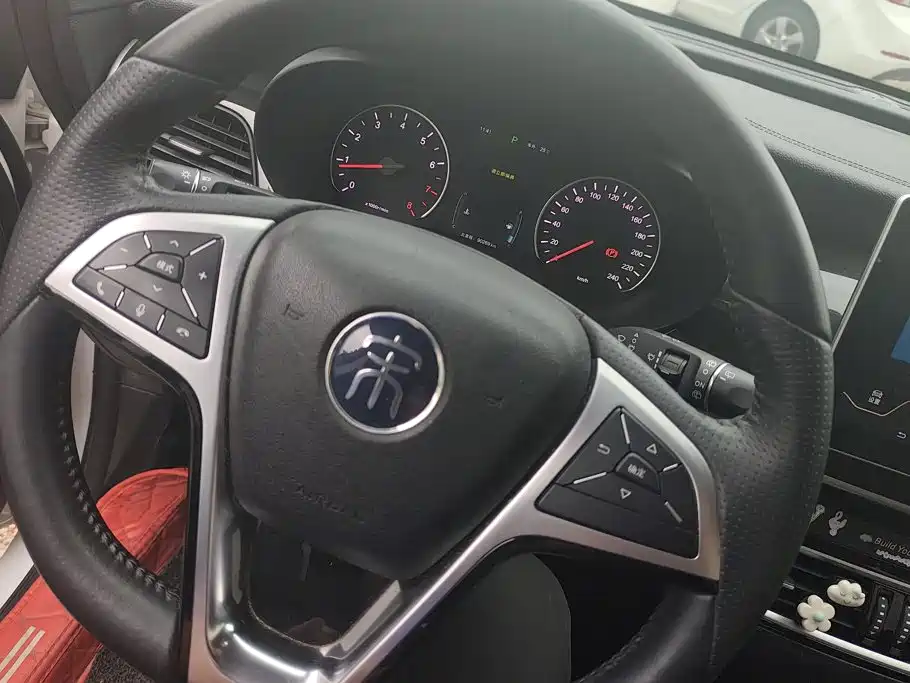 BYD Song MAX 2020 2019 1.5T Auto Smart Connected Sunroof 6-seater China VI