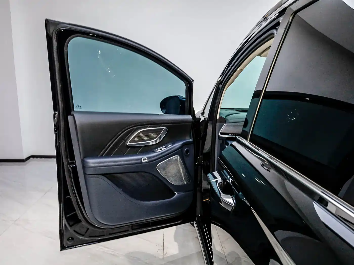 Voyah Dreamer 2025 2026 PHEV Qiankun Pro