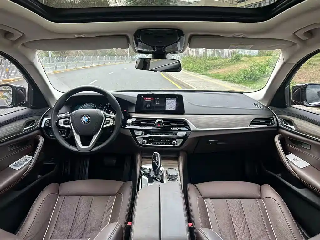 BMW 5 Series 2018 Facelift 530Li Leading Luxury Package фото 9