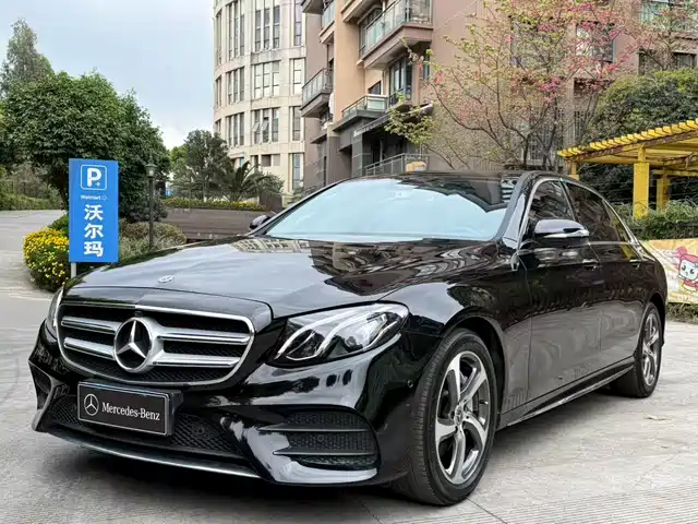MERCEDES-BENZ E CLASS
