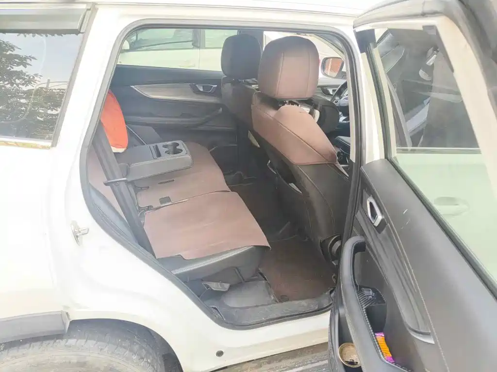 صورة 11 - Chery Tiggo 8 PLUS