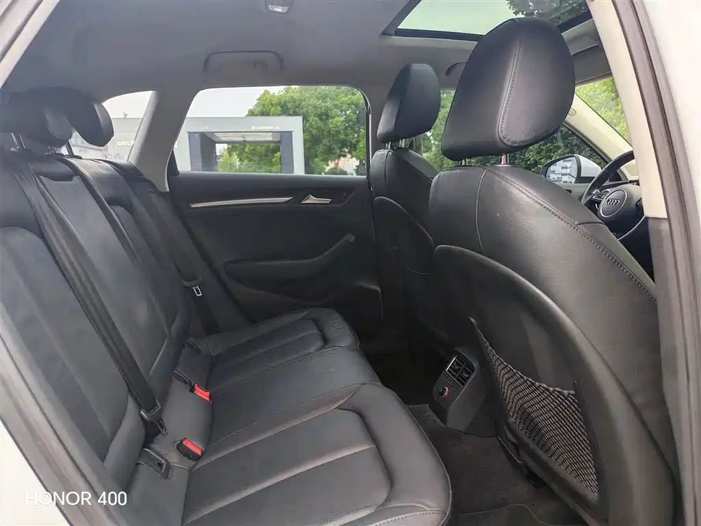 Audi A3 2014 Sportback 35 TFSI Automatic Comfort фото 14
