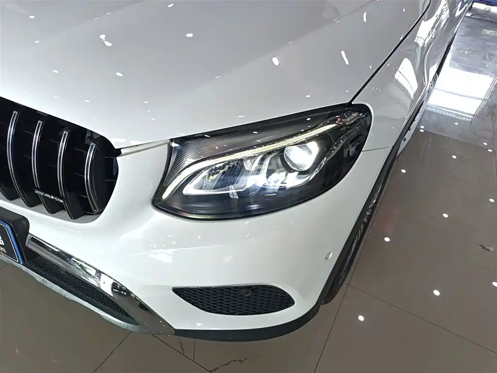 Mercedes-Benz GLC 2016 GLC 260 4MATIC Dynamic фото 24