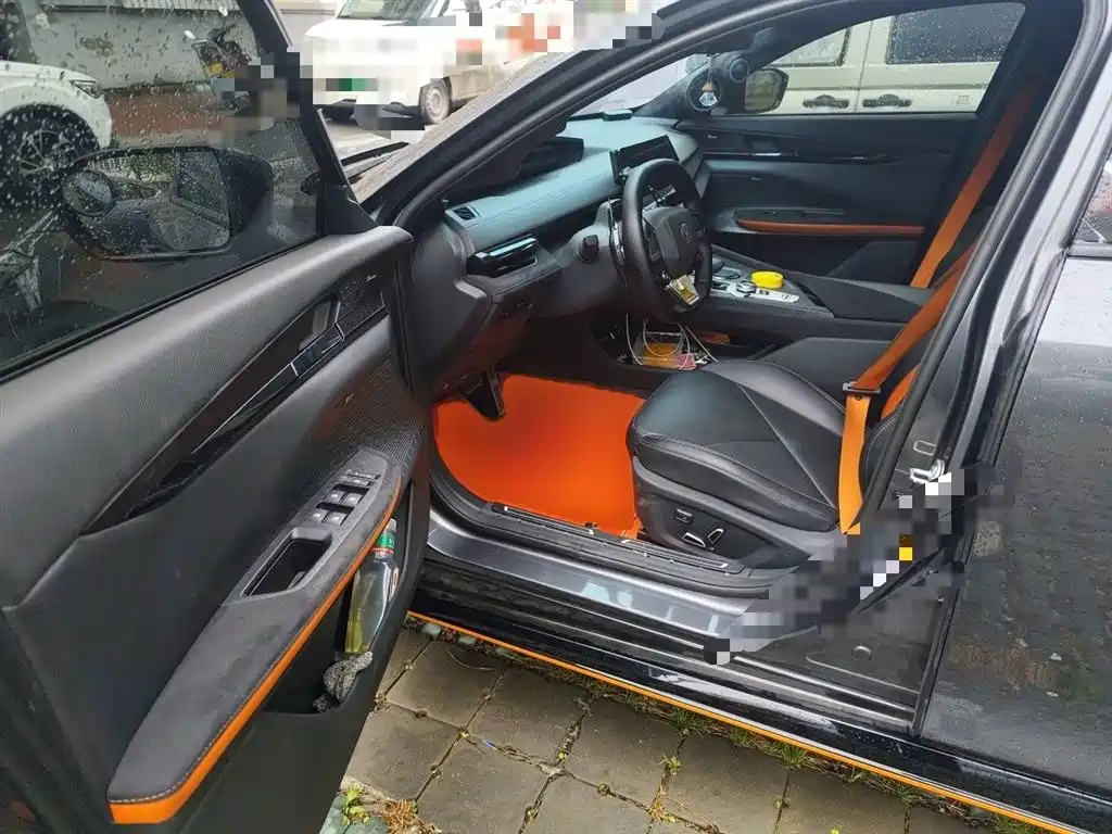 CHANGAN UNI-V