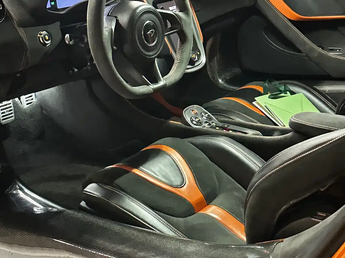 McLaren 570 2015 570S 3.8T Coupe фото 7