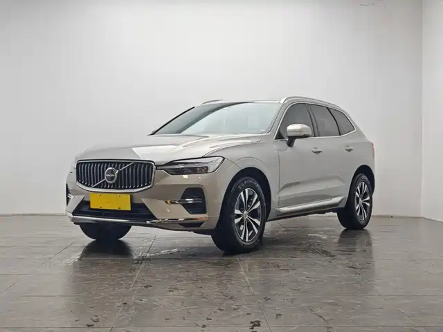 Volvo XC60 2025 B5 AWD Smart Luxury Edition — фото 1