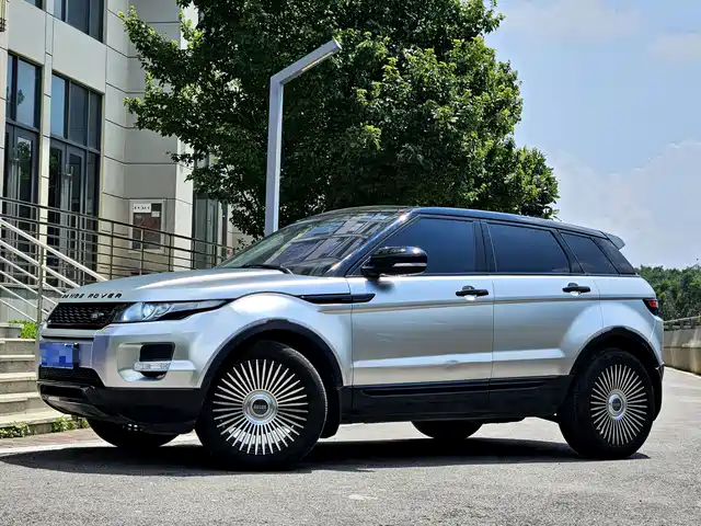 Land Rover Range Rover Evoque (Import) 2012 2.0T 5-door Premium Edition