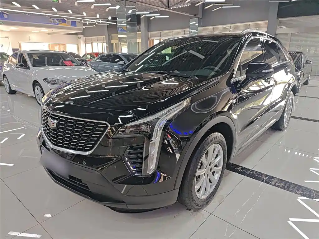 Cadillac XT4 2022 28T FWD Style фото 2