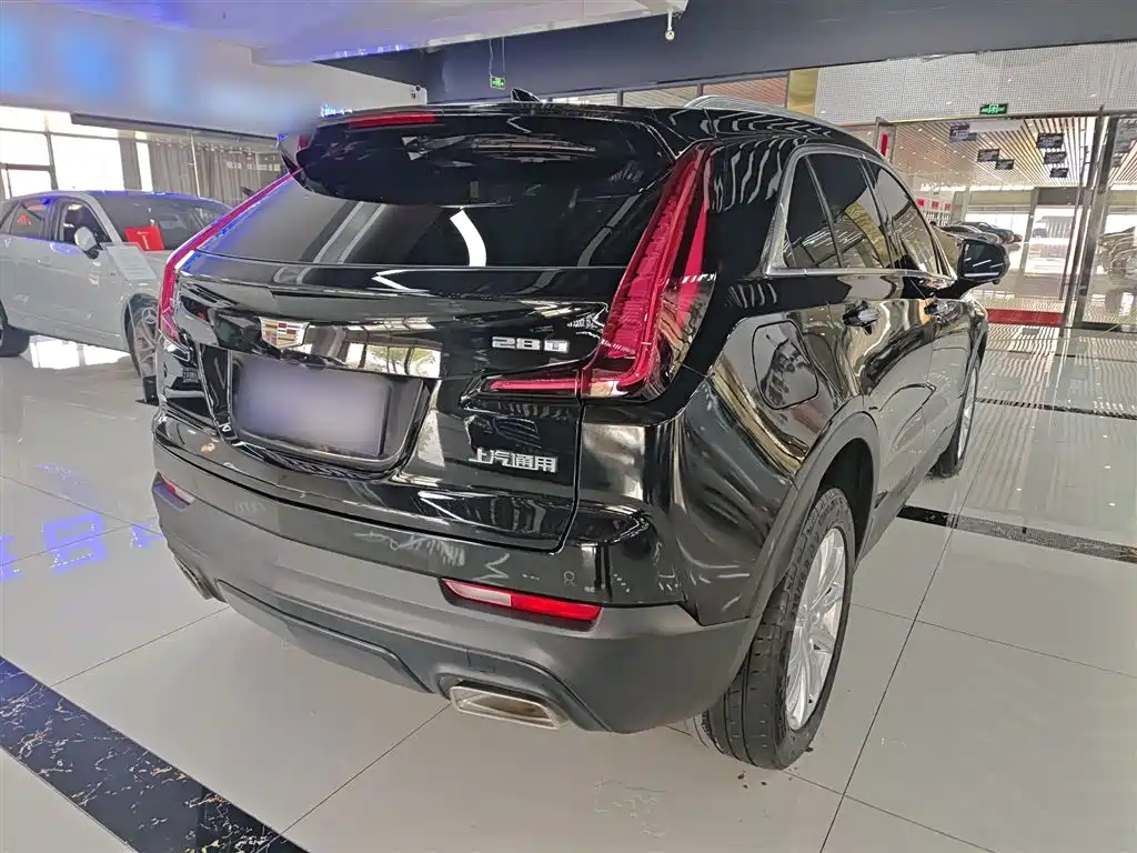Cadillac XT4 2022 28T FWD Style фото 7