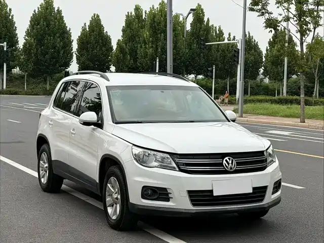  Volkswagen Tiguan 2012 1.8TSI Automatic 4WD Trend Edition