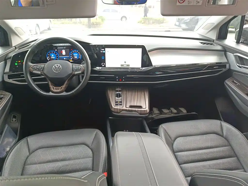 Volkswagen Talagon 2023 Facelift 380TSI 4WD Luxury Premium Pro Edition 6-Seater фото 10