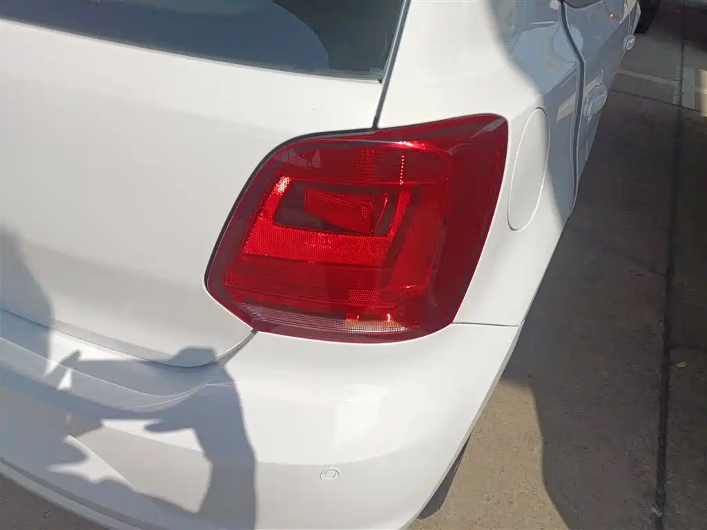 Volkswagen Polo 2018 1.5L Auto Safe Drive фото 8