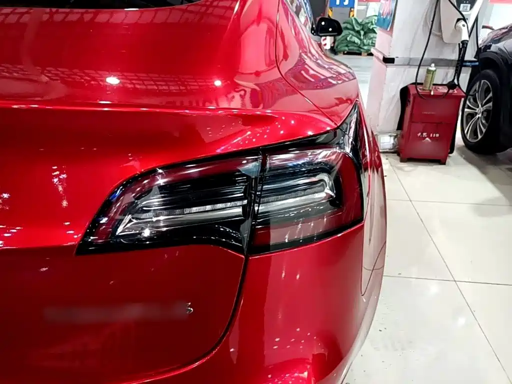 Tesla Model 3 2020 2020 Facelift Standard Range RWD Upgrade